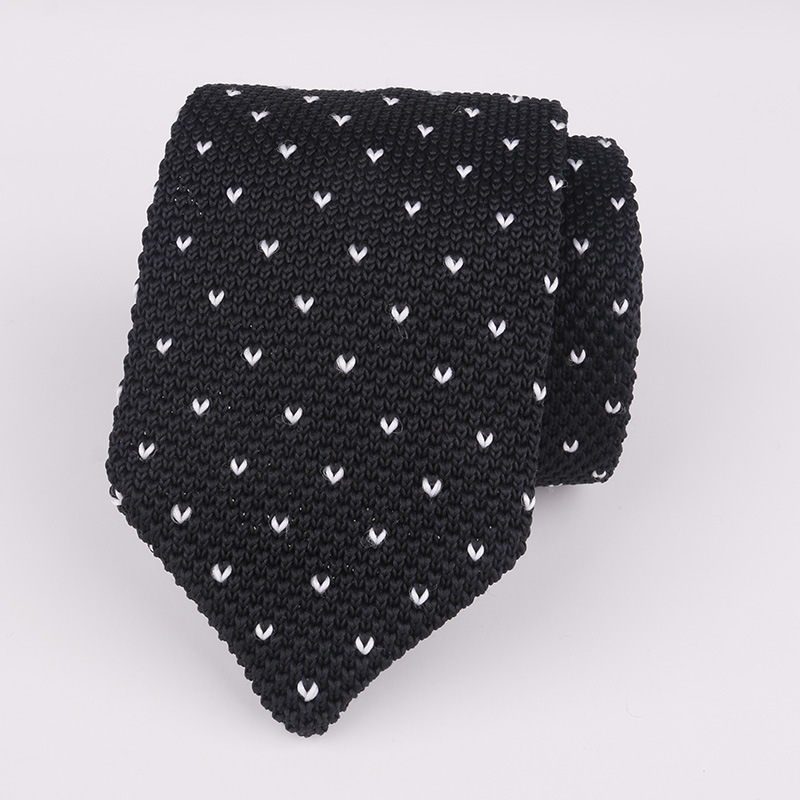 knitted tie (16)